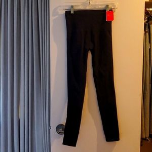 Spanx "look at me now" leggings